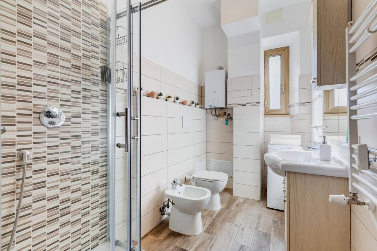 Bright And Spacious 2Bdr Apartment Rzym Zewnętrze zdjęcie